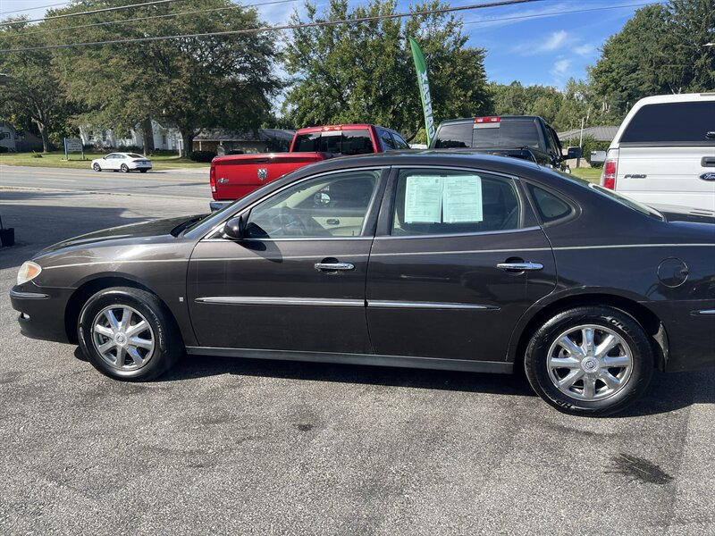2008 Buick Lacrosse CX - Photo 8 - Madison, OH 44057
