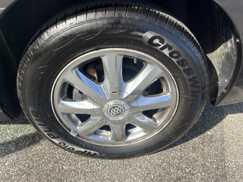 2008 Buick Lacrosse CX - Photo 28 - Madison, OH 44057