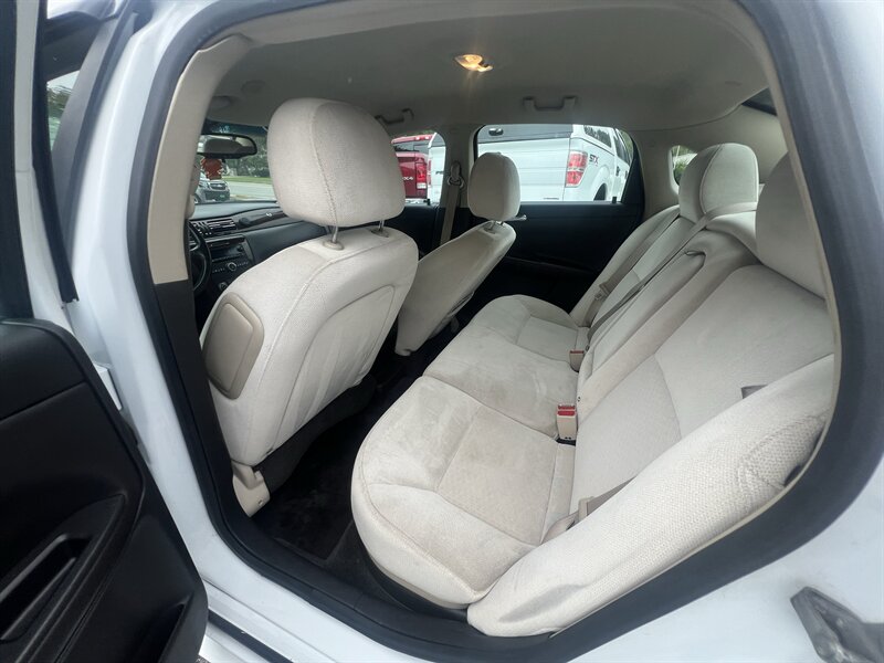 2012 Chevrolet Impala LT - Photo 20 - Madison, OH 44057