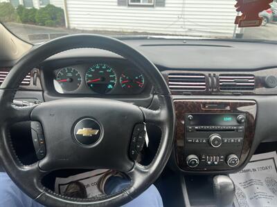 2012 Chevrolet Impala LT - Photo 12 - Madison, OH 44057