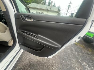 2012 Chevrolet Impala LT - Photo 34 - Madison, OH 44057