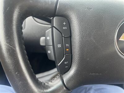 2012 Chevrolet Impala LT - Photo 18 - Madison, OH 44057