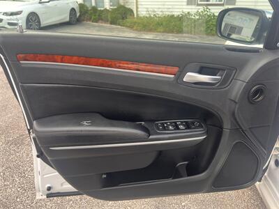 2012 Chrysler 300 Series Limited - Photo 10 - Madison, OH 44057