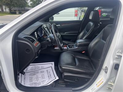 2012 Chrysler 300 Series Limited - Photo 9 - Madison, OH 44057