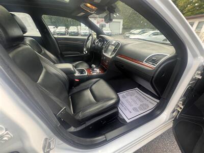 2012 Chrysler 300 Series Limited - Photo 34 - Madison, OH 44057