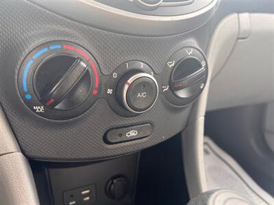 2017 Hyundai ACCENT SE   - Photo 13 - Madison, OH 44057