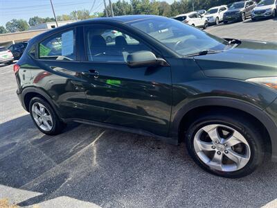 2016 Honda HR-V LX   - Photo 4 - Madison, OH 44057