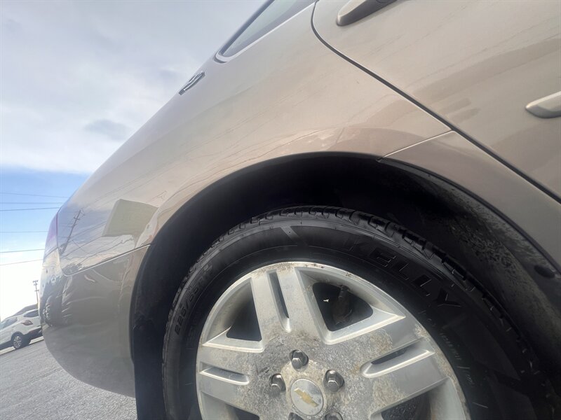 2007 Chevrolet Impala LT - Photo 38 - Madison, OH 44057