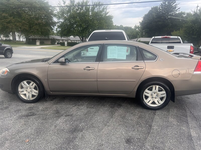 2007 Chevrolet Impala LT - Photo 8 - Madison, OH 44057