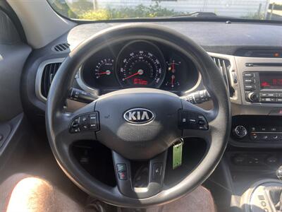 2016 Kia Sportage LX - Photo 11 - Madison, OH 44057