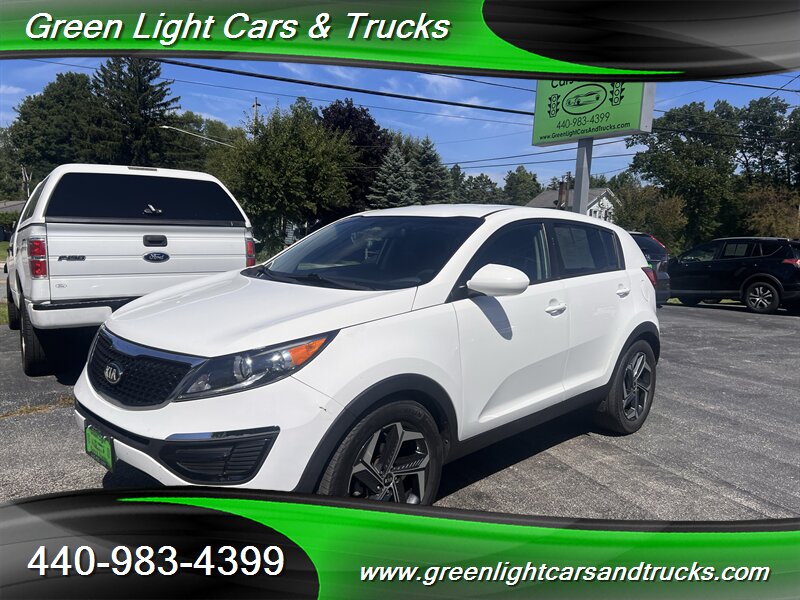 2016 Kia Sportage LX   - Photo 1 - Madison, OH 44057