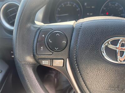 2017 Toyota RAV4 LE - Photo 14 - Madison, OH 44057