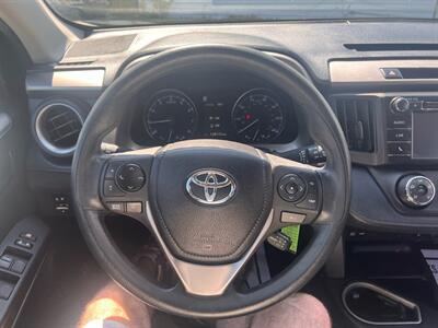 2017 Toyota RAV4 LE - Photo 12 - Madison, OH 44057