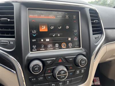 2015 Jeep Grand Cherokee Limited   - Photo 12 - Madison, OH 44057