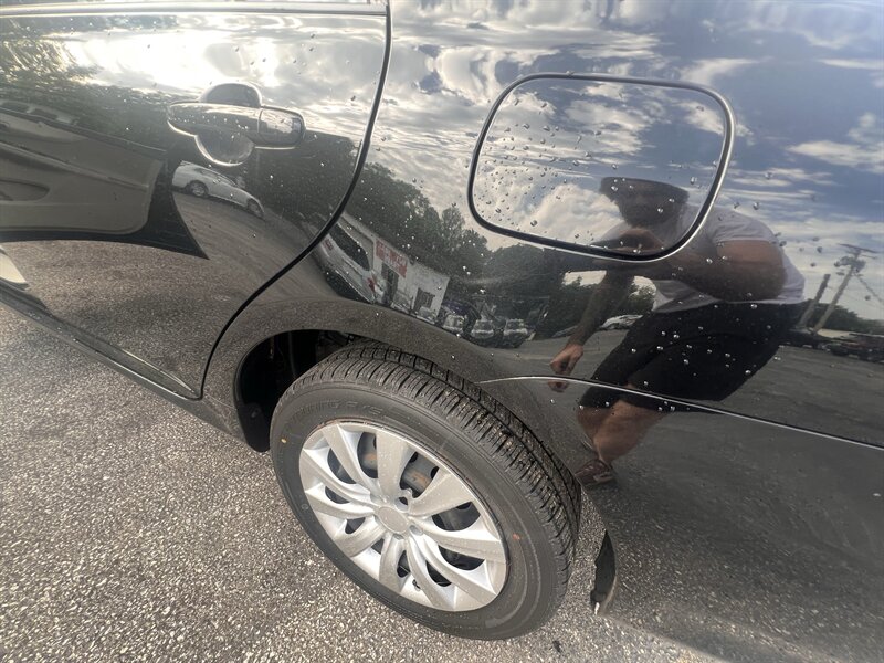 2012 Toyota Corolla LE - Photo 38 - Madison, OH 44057