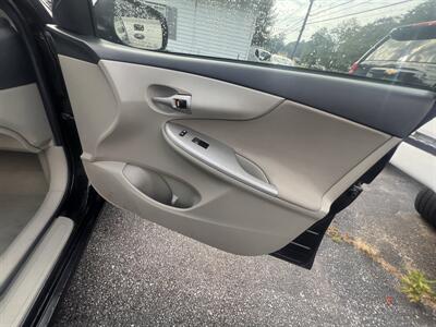 2012 Toyota Corolla LE - Photo 34 - Madison, OH 44057