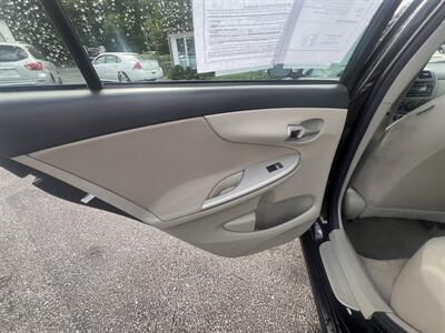 2012 Toyota Corolla LE - Photo 20 - Madison, OH 44057