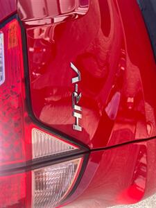 2018 Honda HR-V LX - Photo 22 - Madison, OH 44057