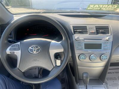2007 Toyota Camry LE   - Photo 12 - Madison, OH 44057