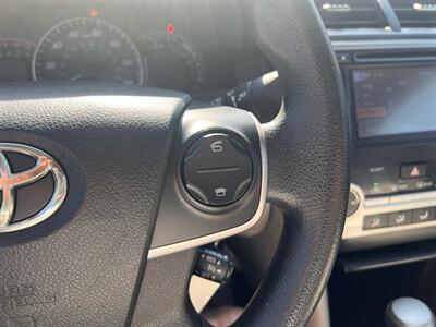 2014 Toyota Camry LE   - Photo 14 - Madison, OH 44057