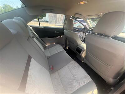 2014 Toyota Camry LE   - Photo 30 - Madison, OH 44057