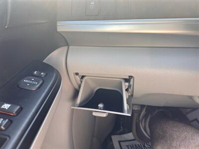 2014 Toyota Camry LE   - Photo 19 - Madison, OH 44057