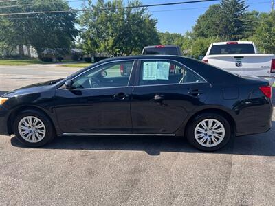 2014 Toyota Camry LE   - Photo 9 - Madison, OH 44057