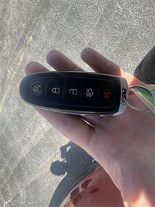 2014 Ford Taurus Limited   - Photo 28 - Madison, OH 44057