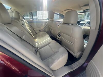 2014 Ford Taurus Limited   - Photo 36 - Madison, OH 44057