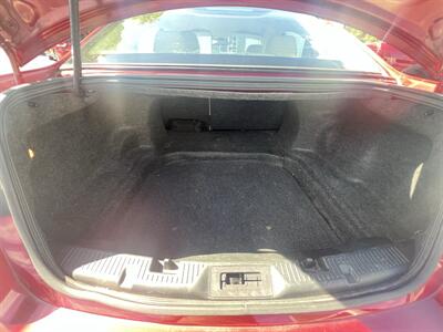 2014 Ford Taurus Limited   - Photo 33 - Madison, OH 44057
