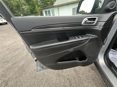 2018 Jeep Grand Cherokee Limited   - Photo 12 - Madison, OH 44057