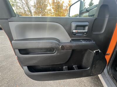 2016 GMC Sierra 3500 HD LONG BED 6.0 4X4 - Photo 11 - Madison, OH 44057