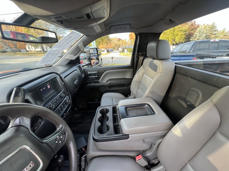 2016 GMC Sierra 3500 HD LONG BED 6.0 4X4 - Photo 23 - Madison, OH 44057