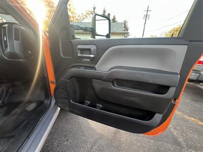 2016 GMC Sierra 3500 HD LONG BED 6.0 4X4 - Photo 31 - Madison, OH 44057