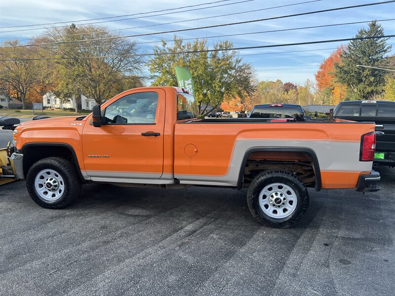 2016 GMC Sierra 3500 HD LONG BED 6.0 4X4 - Photo 9 - Madison, OH 44057