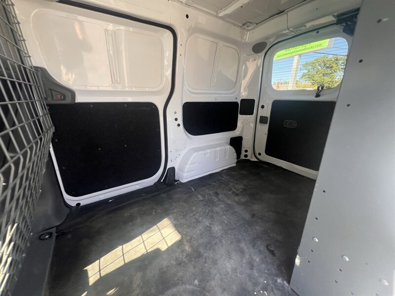 2016 Nissan NV 200 WORK VAN - Photo 21 - Madison, OH 44057