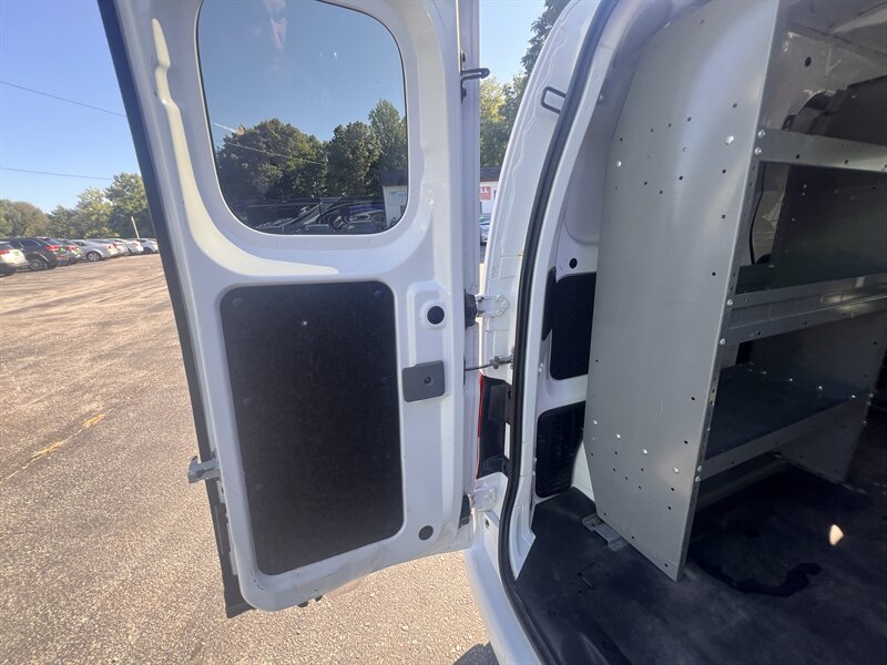 2016 Nissan NV 200 WORK VAN - Photo 27 - Madison, OH 44057