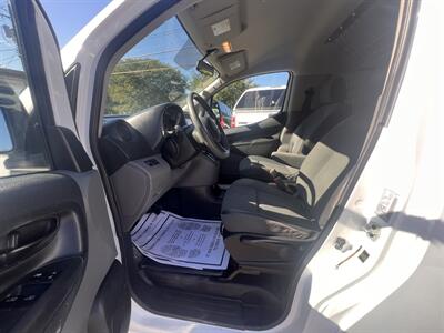 2016 Nissan NV 200 WORK VAN - Photo 9 - Madison, OH 44057
