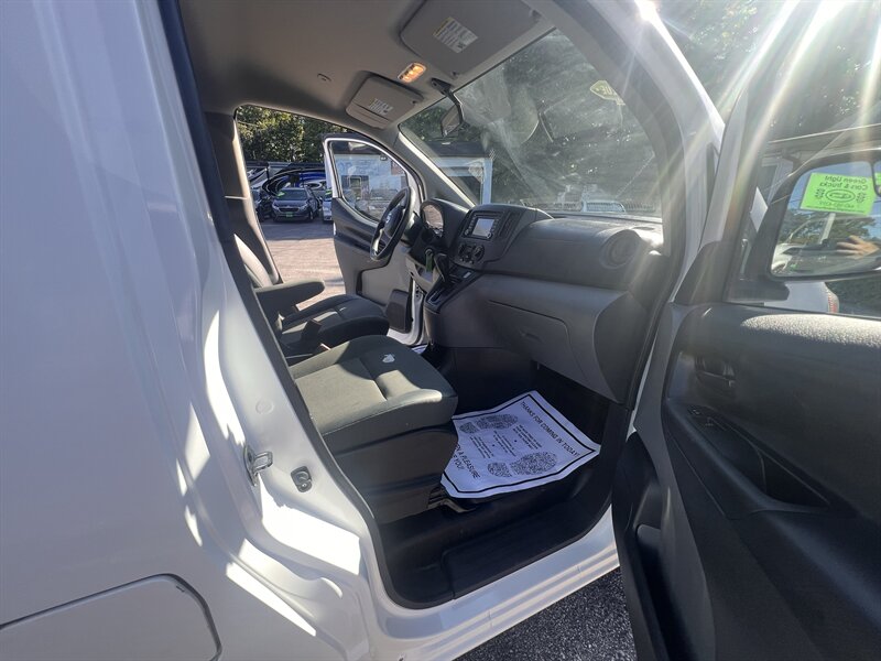 2016 Nissan NV 200 WORK VAN - Photo 32 - Madison, OH 44057