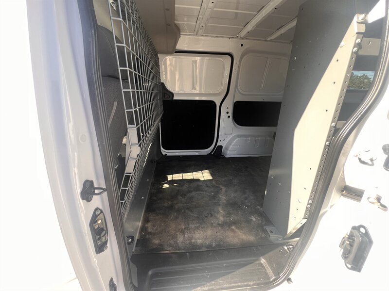 2016 Nissan NV 200 WORK VAN - Photo 20 - Madison, OH 44057