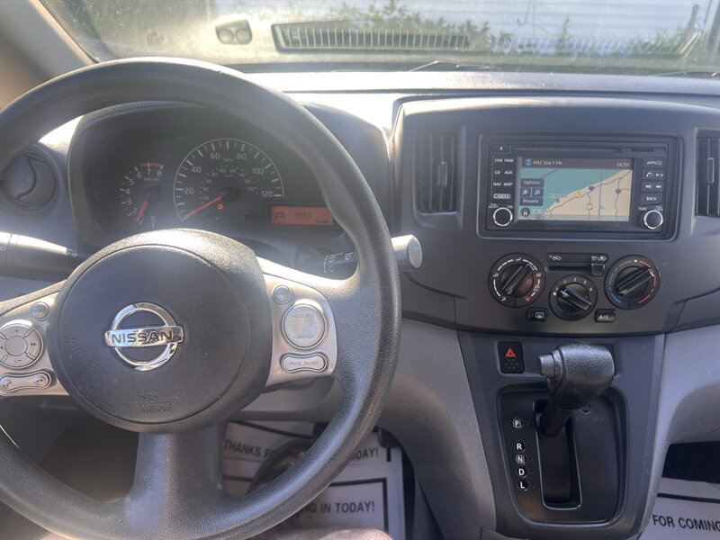2016 Nissan NV 200 WORK VAN - Photo 11 - Madison, OH 44057