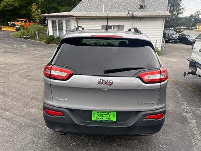 2016 Jeep Cherokee Sport - Photo 6 - Madison, OH 44057
