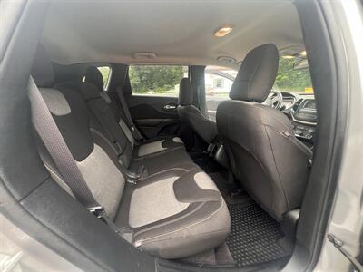 2016 Jeep Cherokee Sport - Photo 28 - Madison, OH 44057