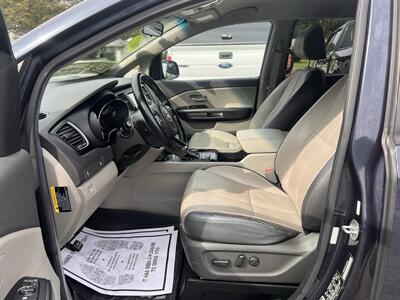2017 Kia Sedona LX - Photo 9 - Madison, OH 44057