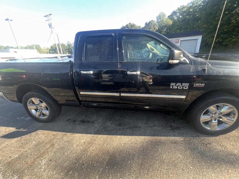 2016 RAM 1500 Big Horn - Photo 4 - Madison, OH 44057