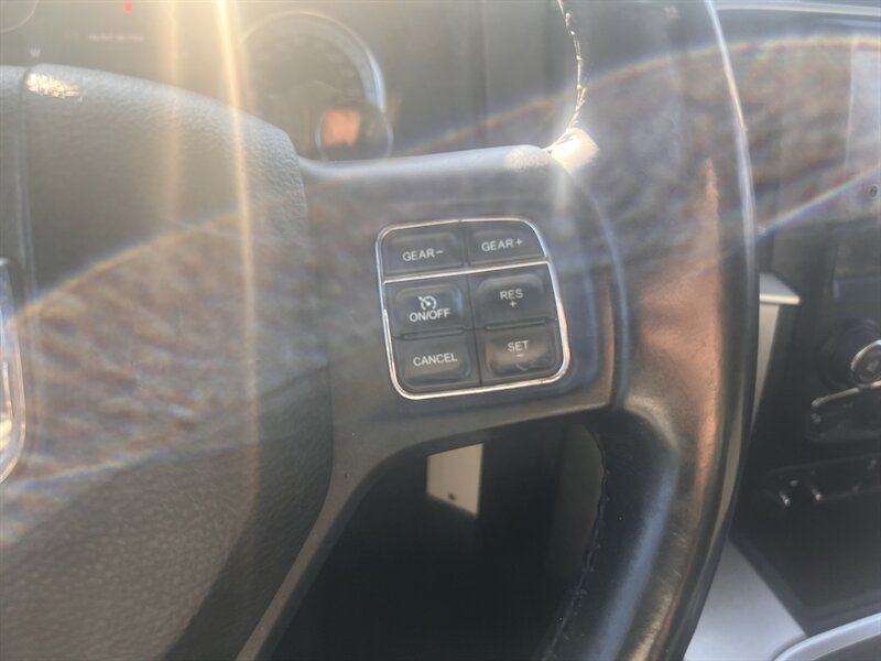 2016 RAM 1500 Big Horn - Photo 18 - Madison, OH 44057