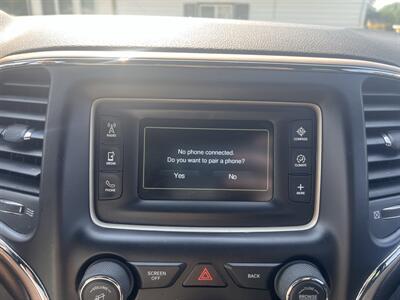 2015 Jeep Grand Cherokee Laredo - Photo 15 - Madison, OH 44057