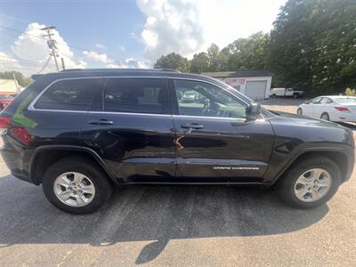 2015 Jeep Grand Cherokee Laredo - Photo 4 - Madison, OH 44057