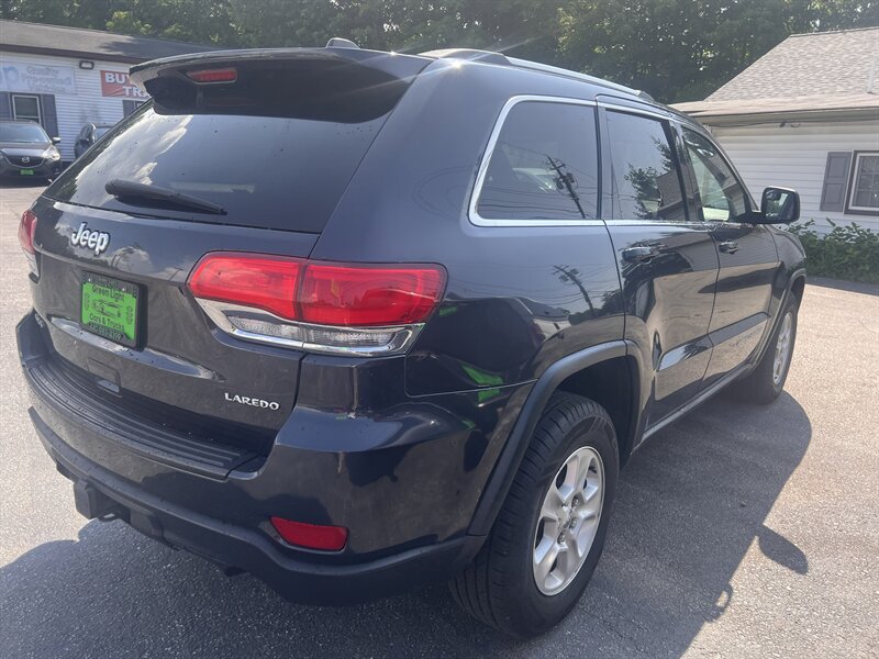 2015 Jeep Grand Cherokee Laredo - Photo 5 - Madison, OH 44057