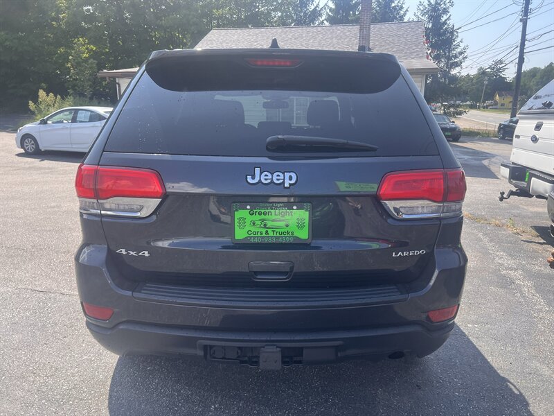 2015 Jeep Grand Cherokee Laredo - Photo 6 - Madison, OH 44057